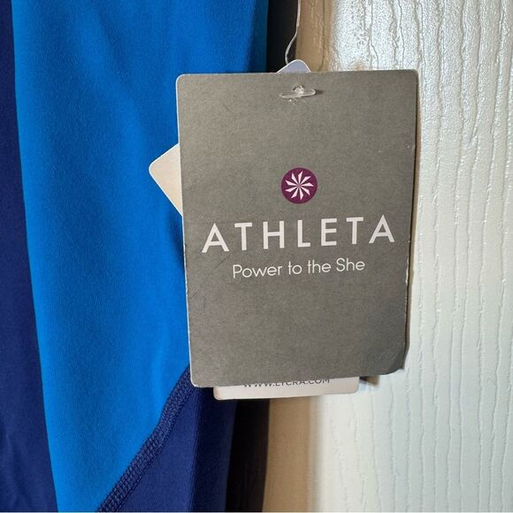 NWT Athleta High Rise Luma Chaturanga Capri XL Leggings Colorblock Navy Green - Picture 6 of 12
